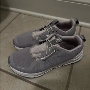 On Running kids Athletic Shoes